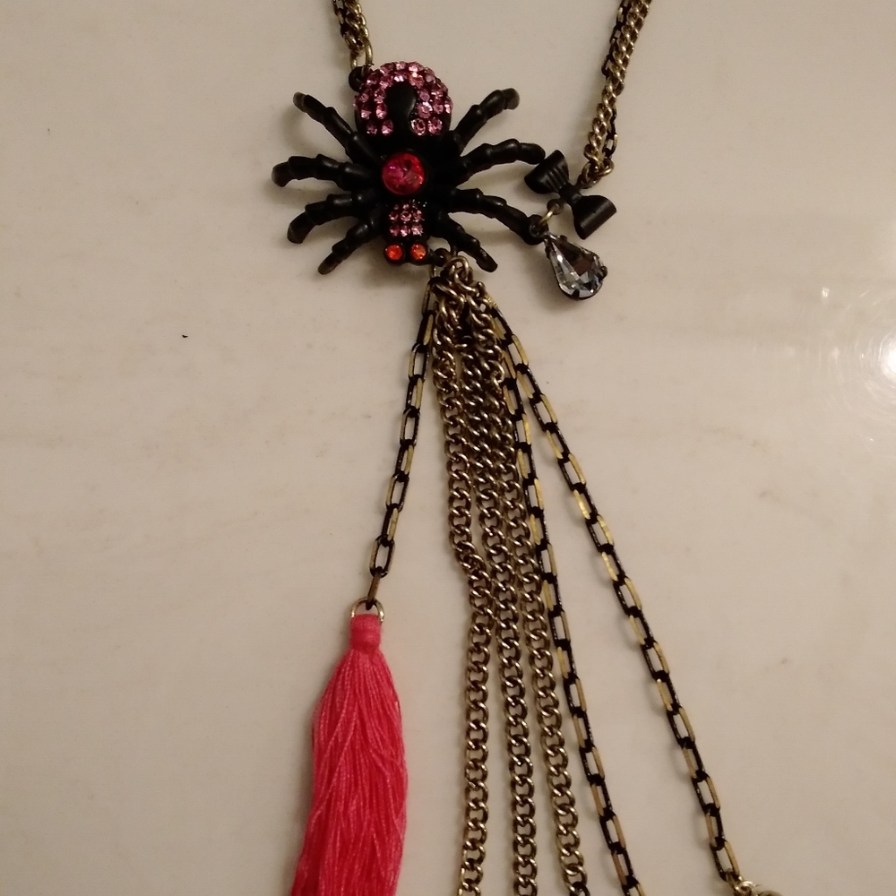 Betsey Johnson Spider Necklace - Picture 4 of 6